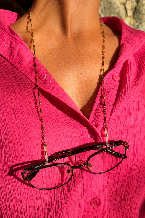 Berthille portée en chaîne de lunettes avec des lunettes de vue, JACQUAND